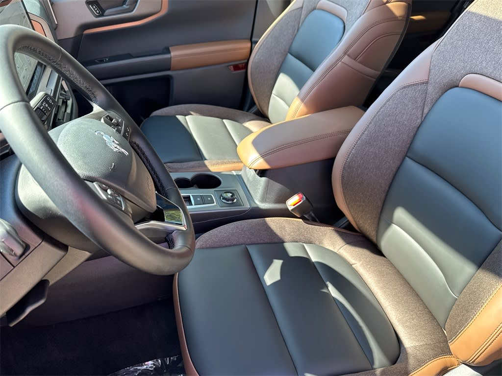 Thumbnail: 2025 Ford Bronco Sport - 9