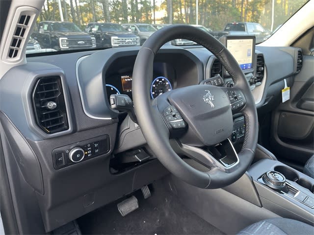 2024 Ford Bronco Sport Heritage 9