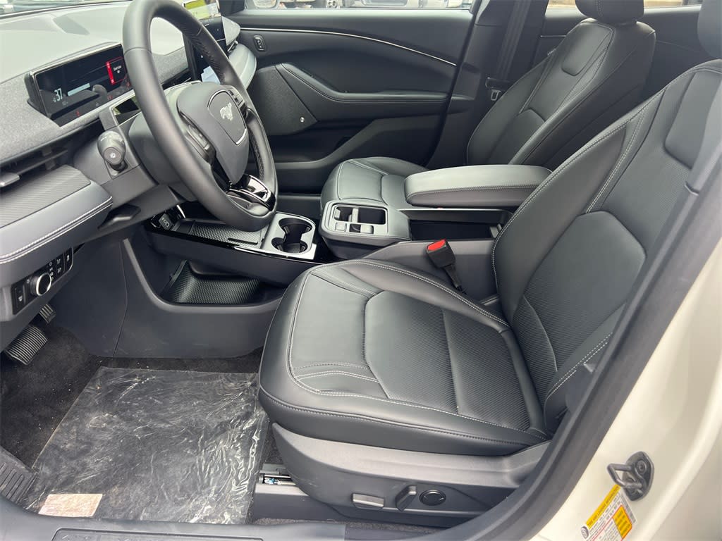 Thumbnail: 2025 Ford Mustang Mach-E - 8