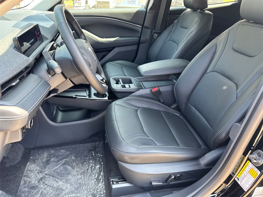 Thumbnail: 2025 Ford Mustang Mach-E - 9