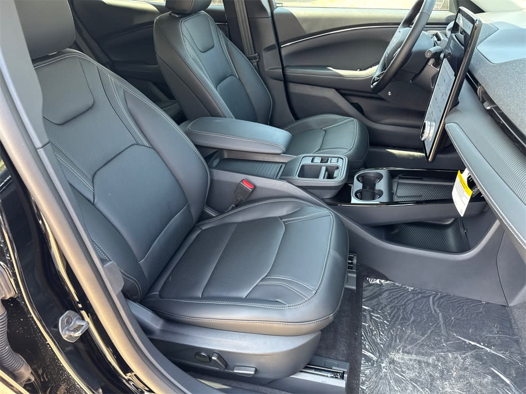 Thumbnail: 2025 Ford Mustang Mach-E - 10