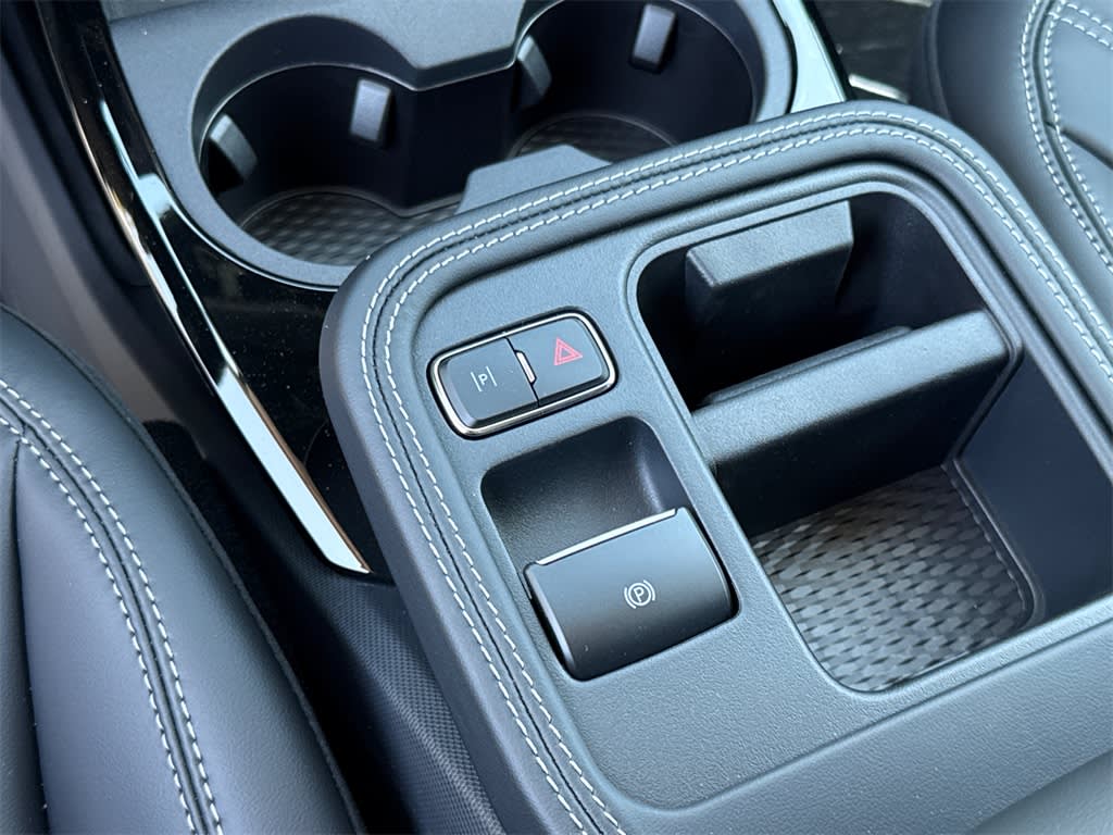 Thumbnail: 2025 Ford Mustang Mach-E - 31