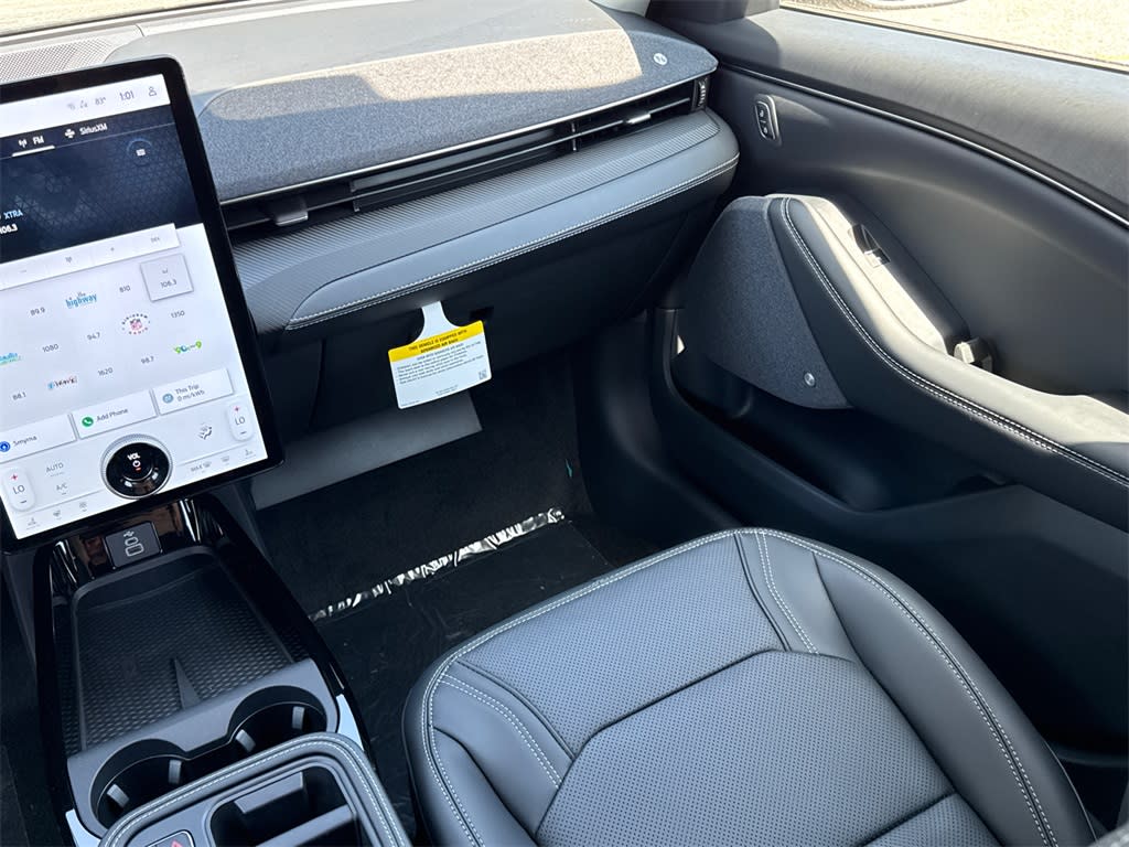 Thumbnail: 2025 Ford Mustang Mach-E - 25