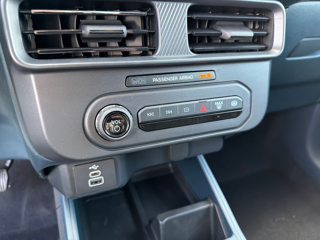 Thumbnail: 2026 Ford Maverick - 29