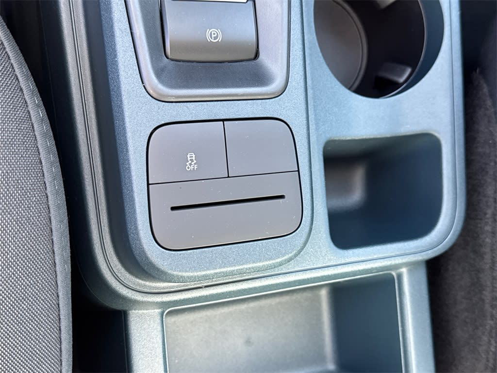 Thumbnail: 2025 Ford Maverick - 27