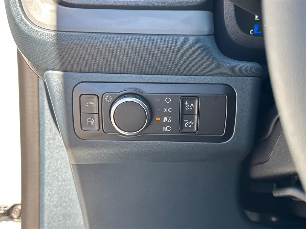 Thumbnail: 2025 Ford Maverick - 31