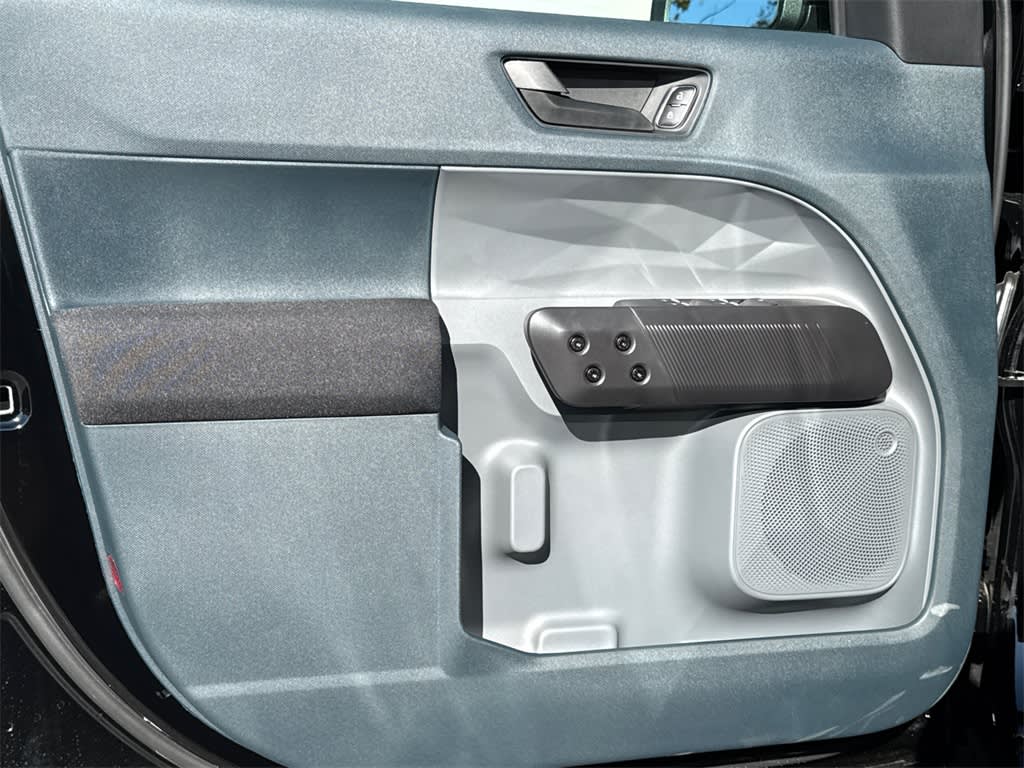 Thumbnail: 2025 Ford Maverick - 22