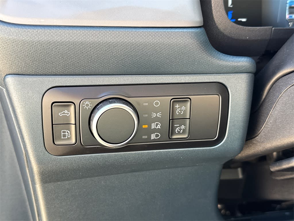 Thumbnail: 2025 Ford Maverick - 28