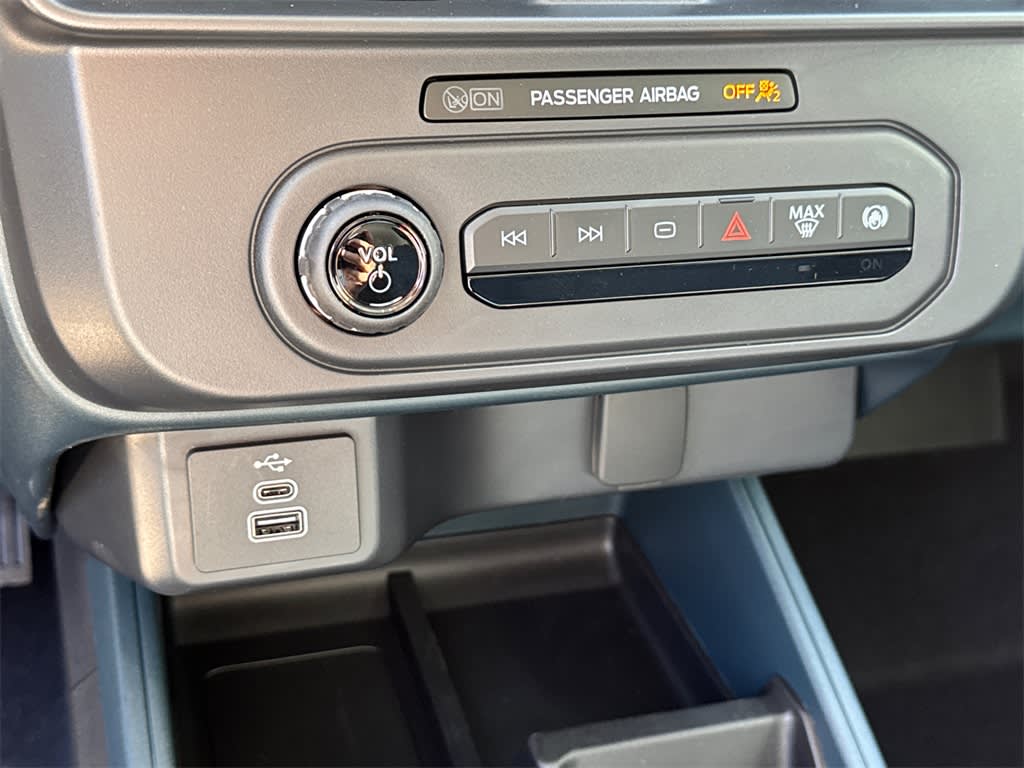 Thumbnail: 2025 Ford Maverick - 26