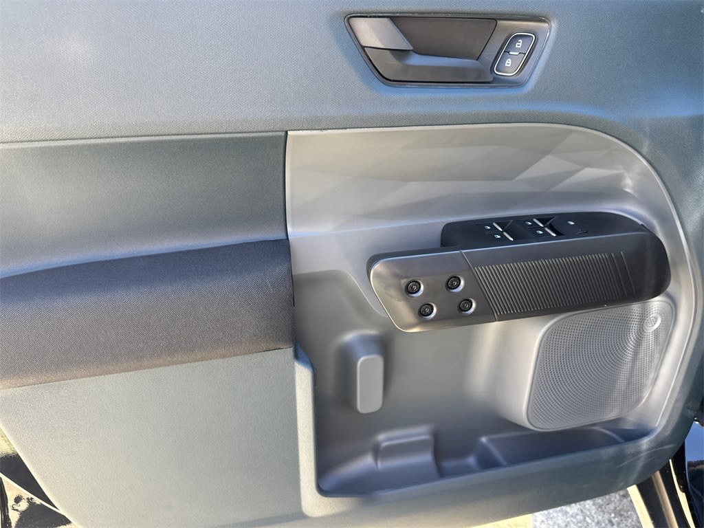 Thumbnail: 2025 Ford Maverick - 20