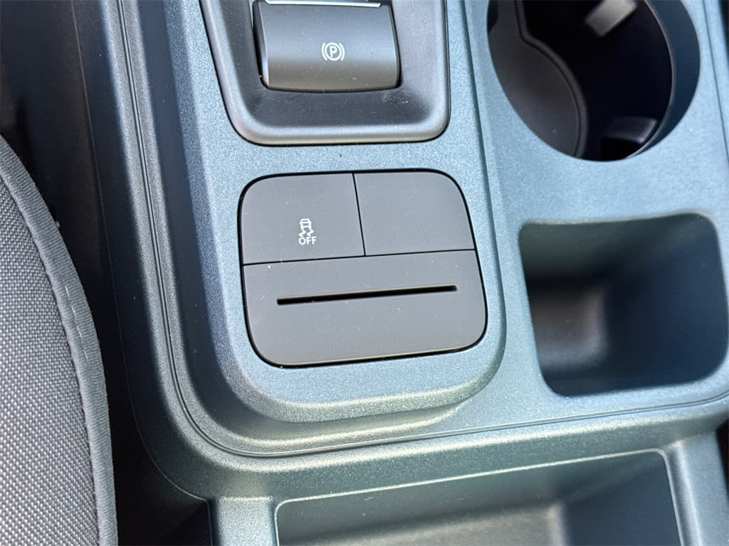 Thumbnail: 2025 Ford Maverick - 27