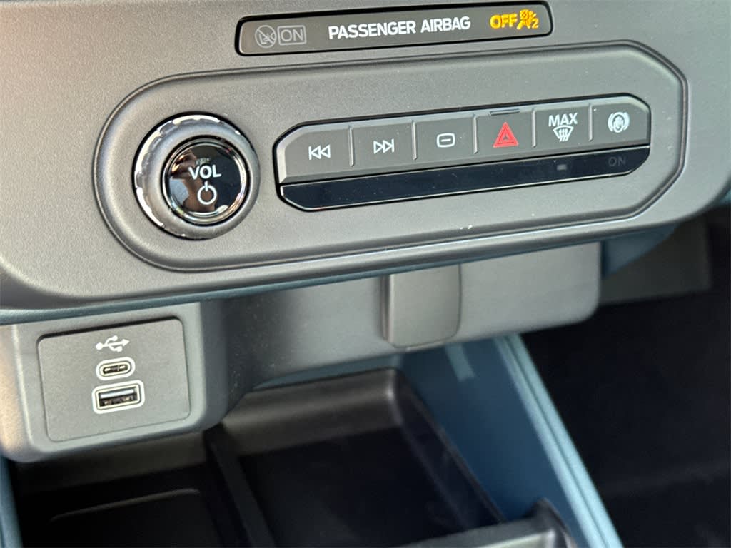 Thumbnail: 2025 Ford Maverick - 26