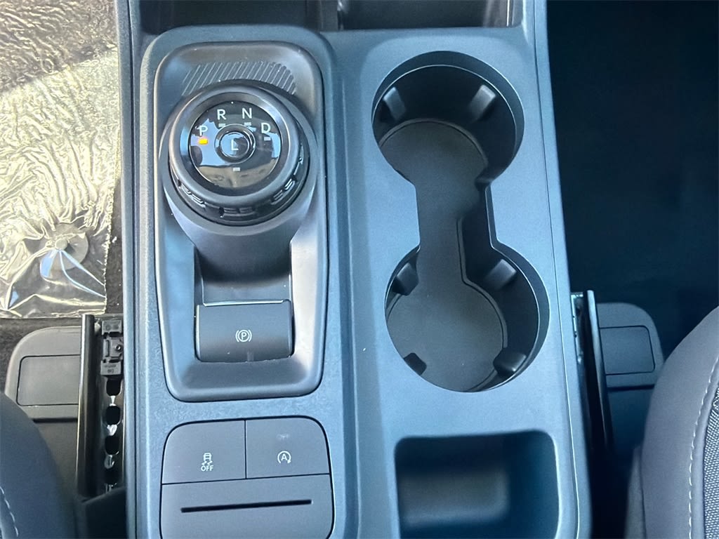 Thumbnail: 2026 Ford Maverick - 15