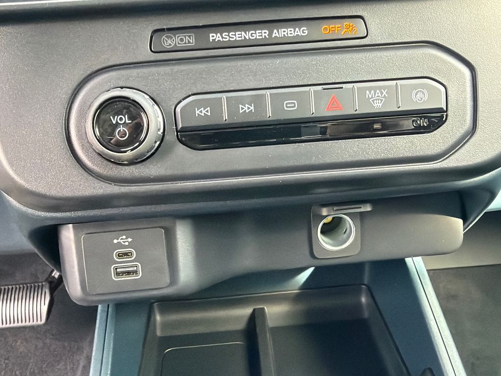 Thumbnail: 2026 Ford Maverick - 31