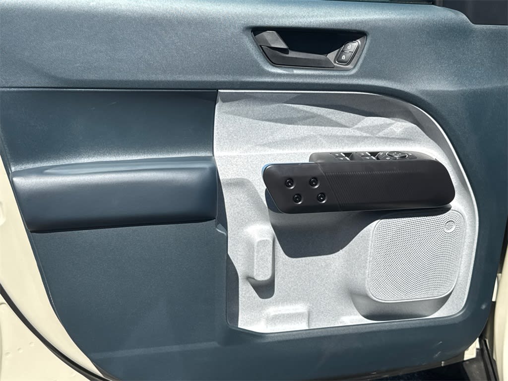 Thumbnail: 2025 Ford Maverick - 22