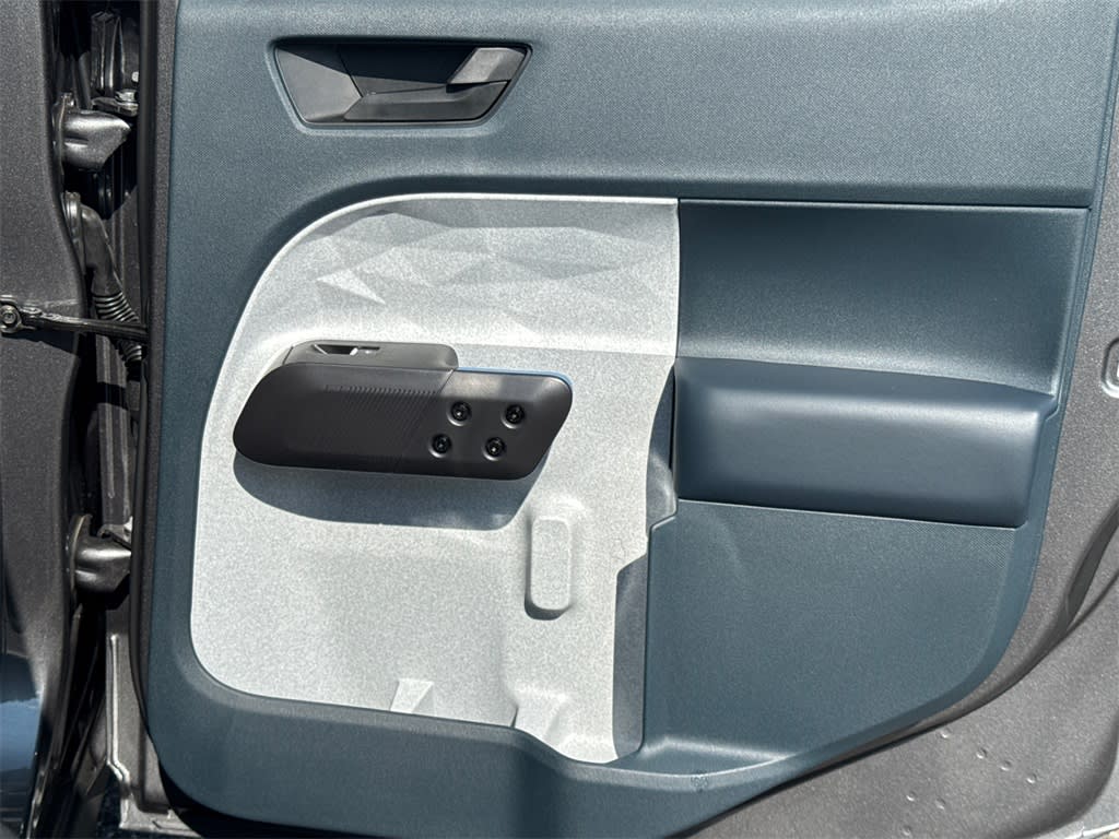 Thumbnail: 2025 Ford Maverick - 23