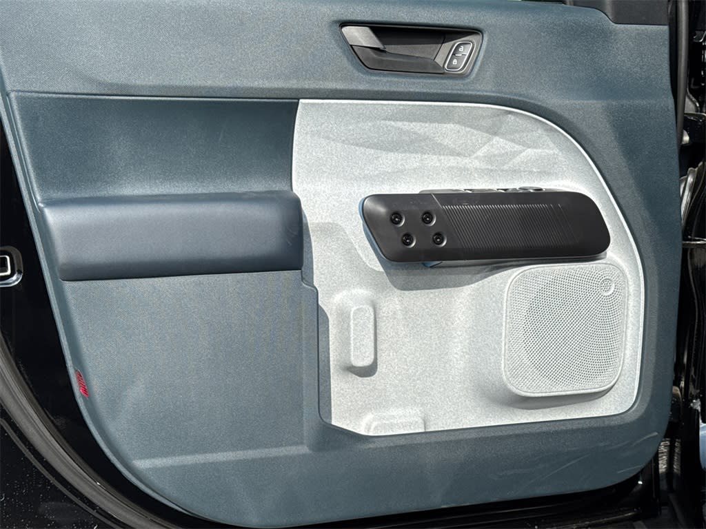 Thumbnail: 2025 Ford Maverick - 22