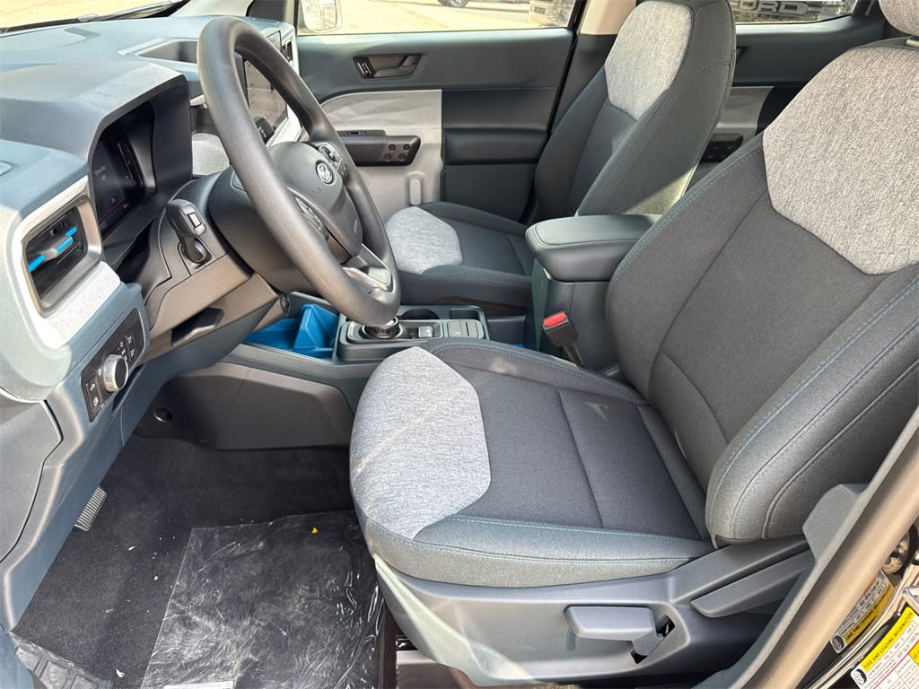 Thumbnail: 2025 Ford Maverick - 9