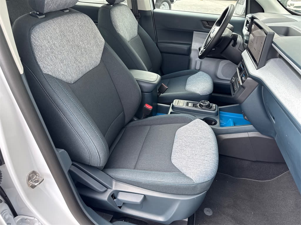 Thumbnail: 2025 Ford Maverick - 10