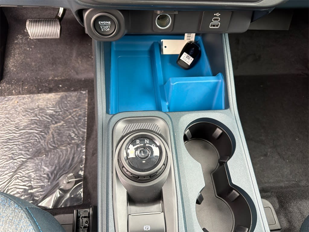 Thumbnail: 2026 Ford Maverick - 30