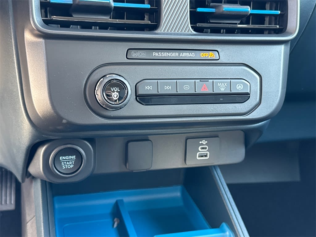 Thumbnail: 2025 Ford Maverick - 29