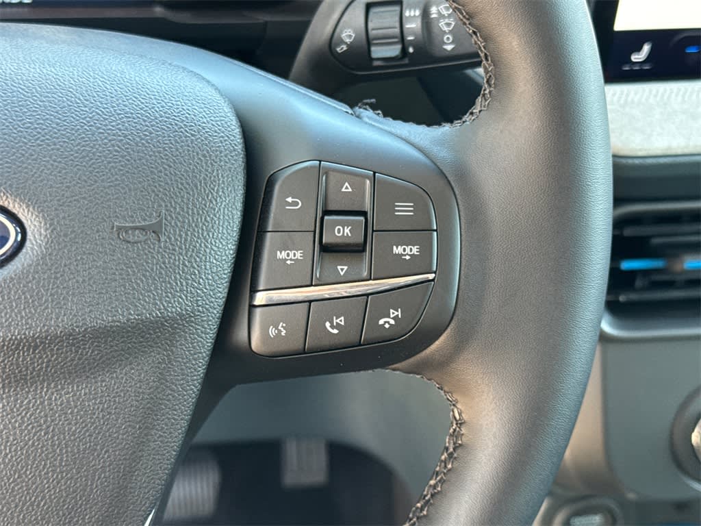 Thumbnail: 2025 Ford Maverick - 27