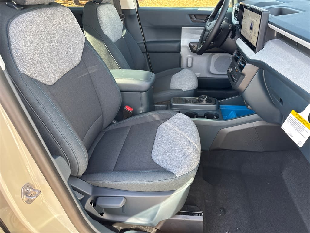 Thumbnail: 2025 Ford Maverick - 10