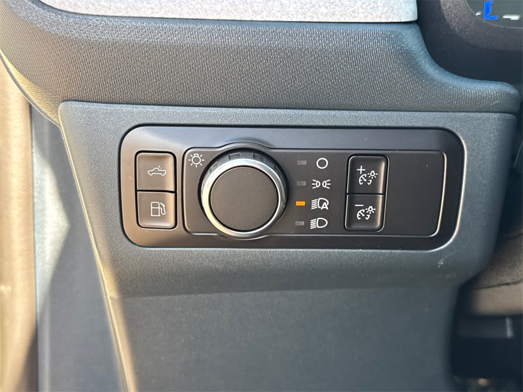 Thumbnail: 2025 Ford Maverick - 31