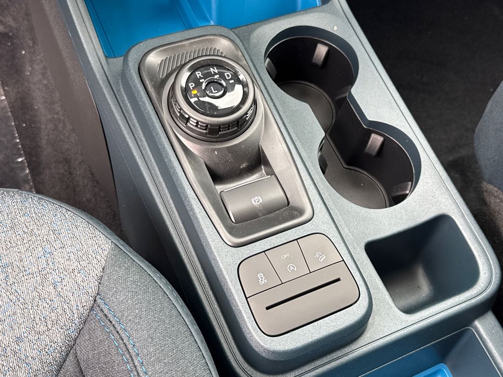 Thumbnail: 2025 Ford Maverick - 15