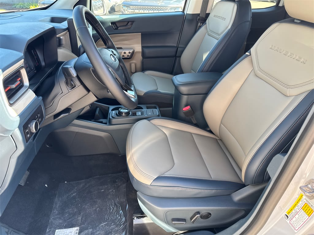 Thumbnail: 2025 Ford Maverick - 9