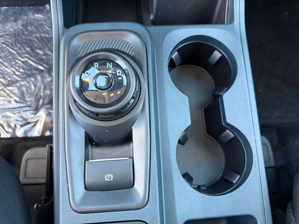 Thumbnail: 2026 Ford Maverick - 14