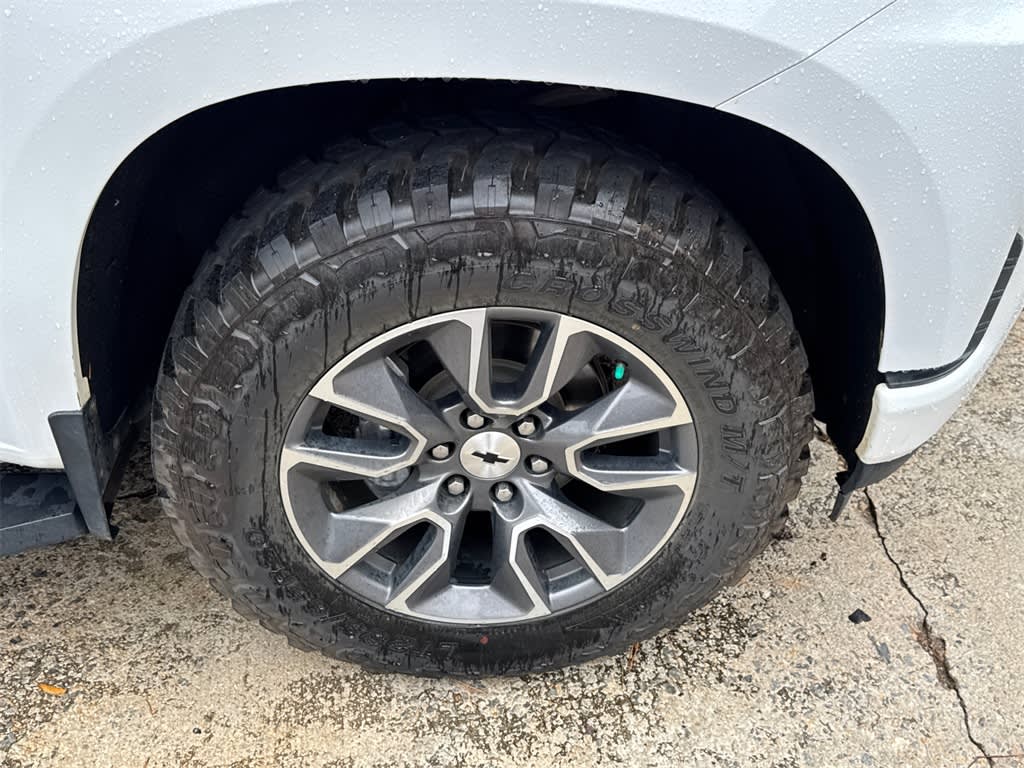 Thumbnail: 2020 Chevrolet Silverado 1500 - 12