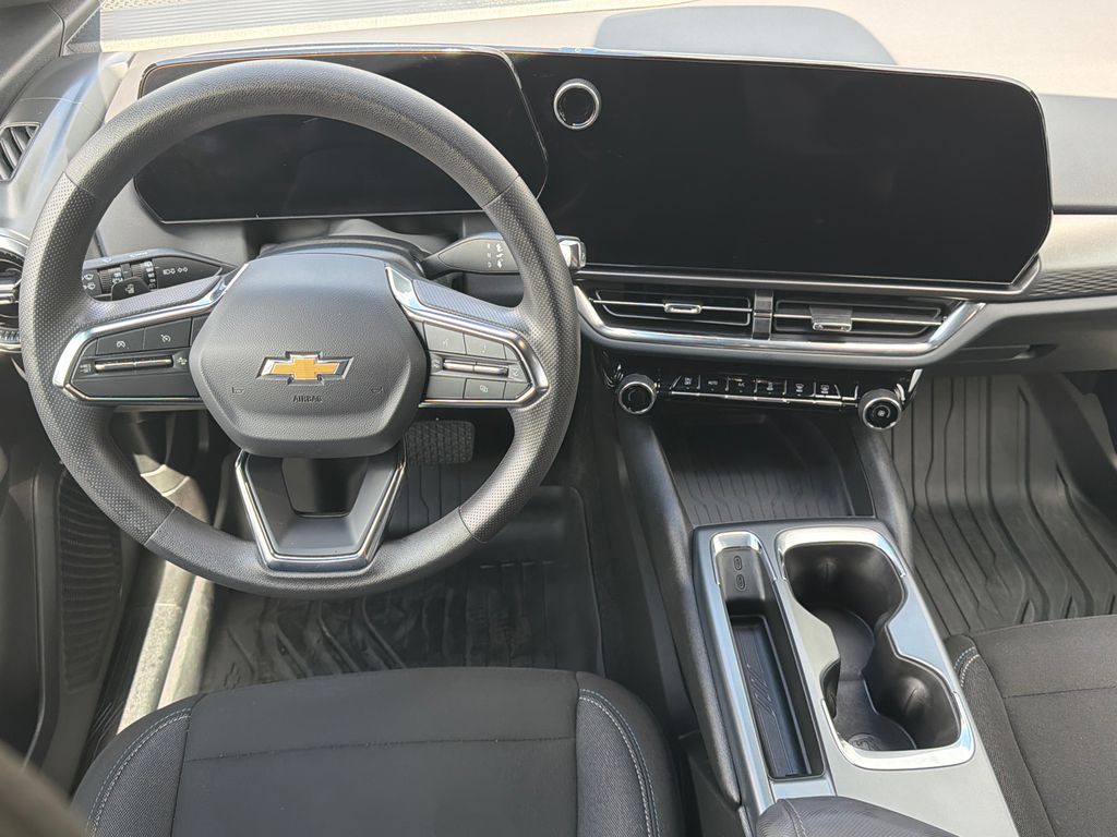 Thumbnail: 2026 Chevrolet Equinox - 7