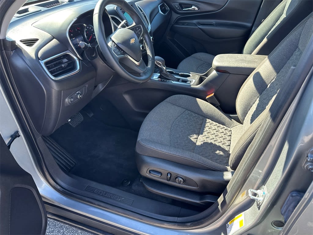 Thumbnail: 2024 Chevrolet Equinox - 9