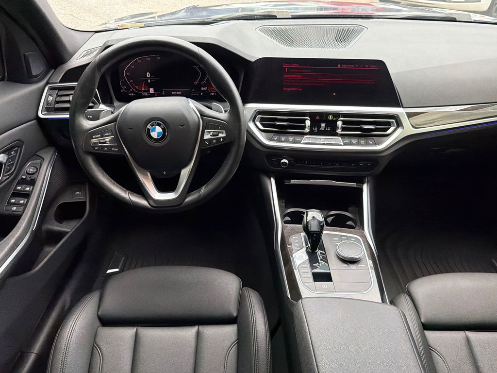 Thumbnail: 2020 BMW 3 Series - 12