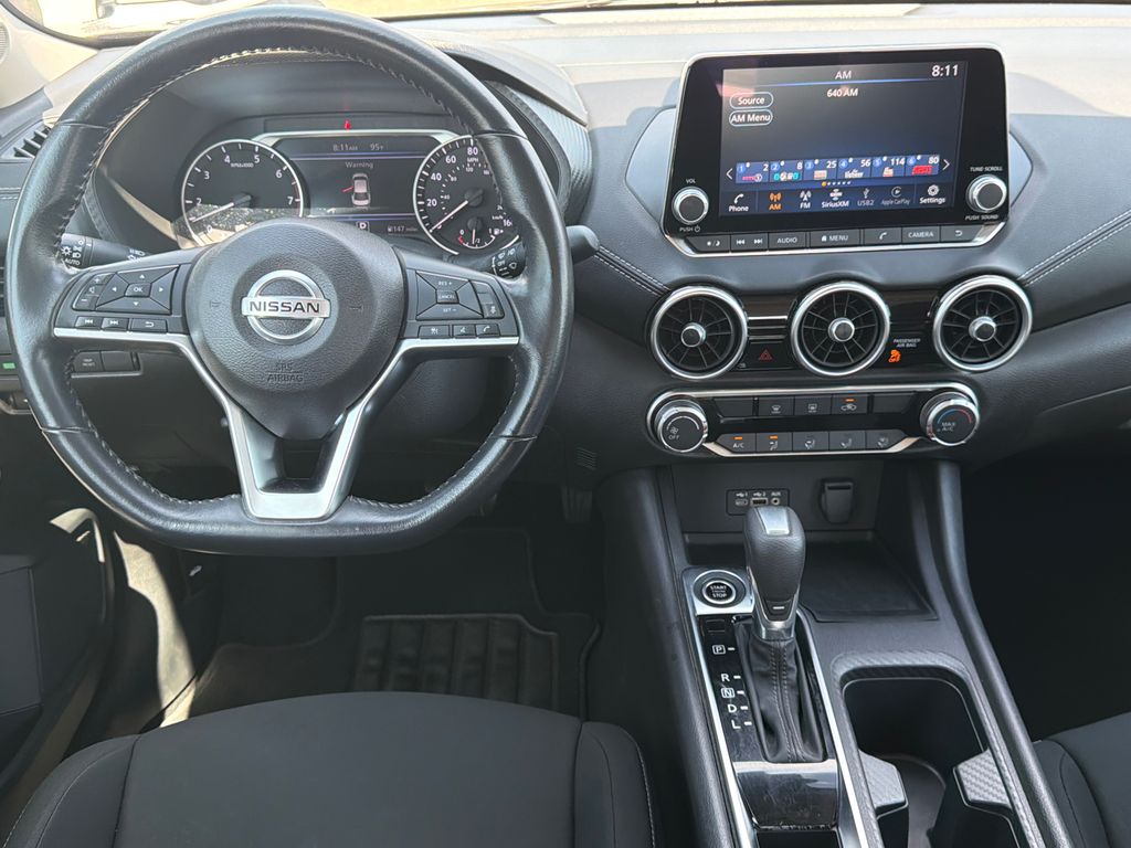 Thumbnail: 2022 Nissan Sentra - 11
