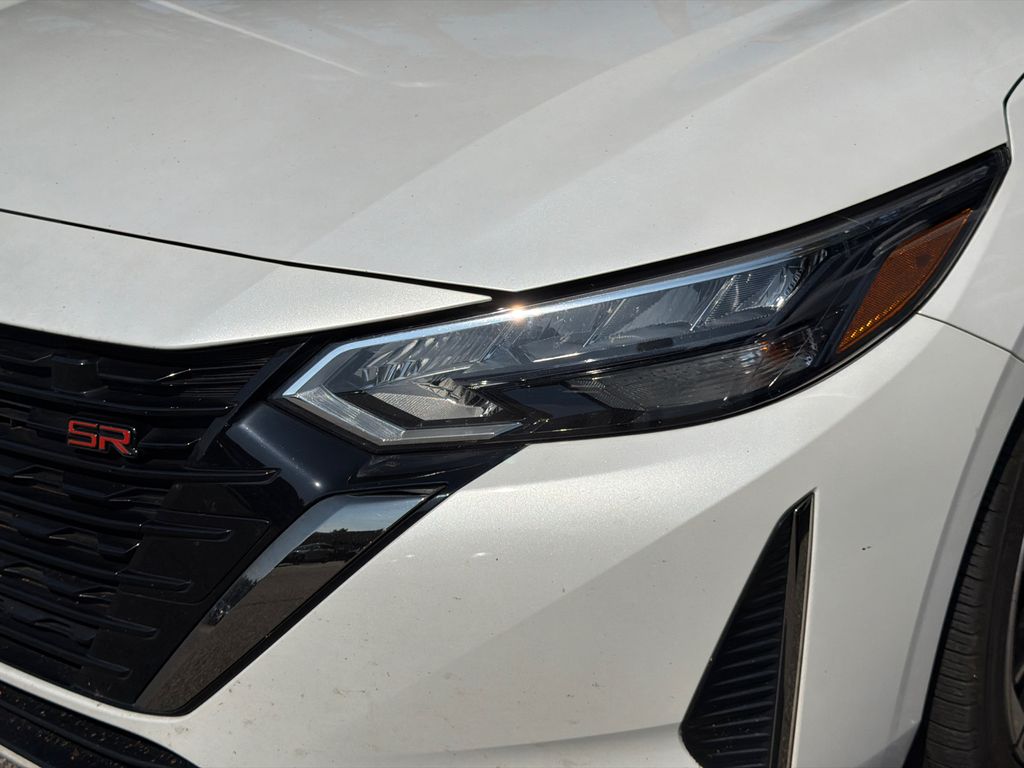 Thumbnail: 2024 Nissan Sentra - 10
