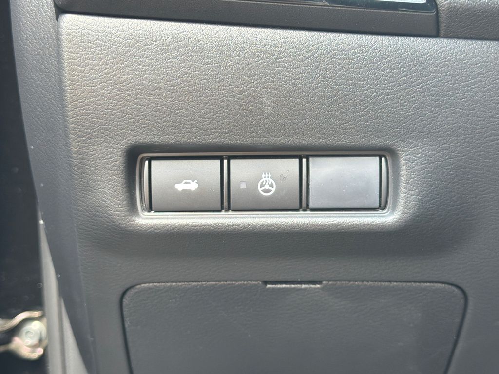 Thumbnail: 2026 Nissan Sentra - 32
