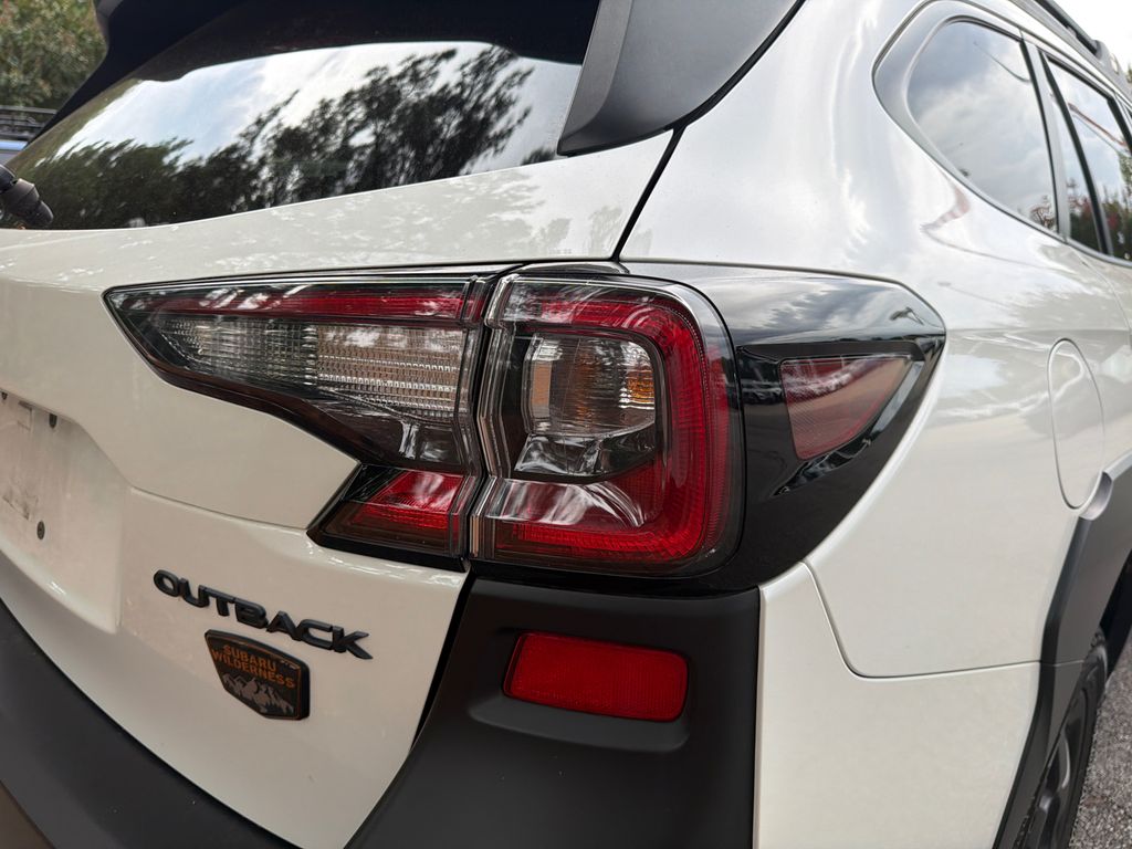 Thumbnail: 2025 Subaru Outback - 10