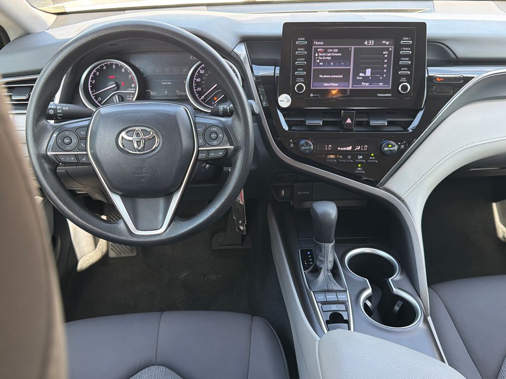 Thumbnail: 2024 Toyota Camry - 12