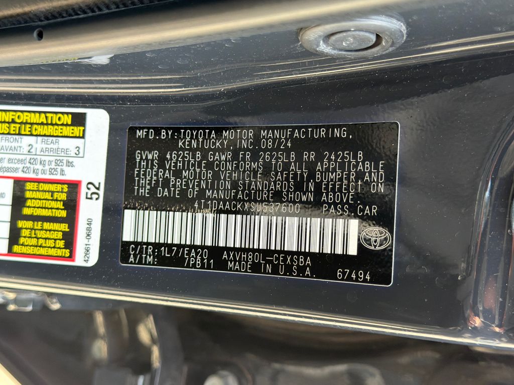 Thumbnail: 2025 Toyota Camry - 18