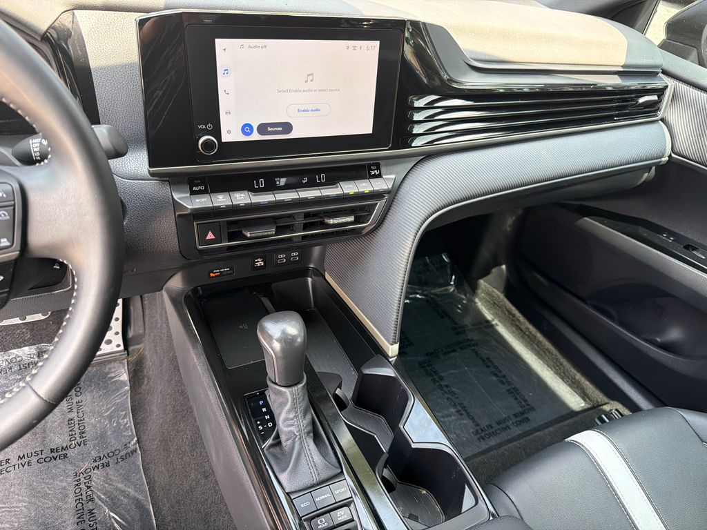 Thumbnail: 2025 Toyota Camry - 15