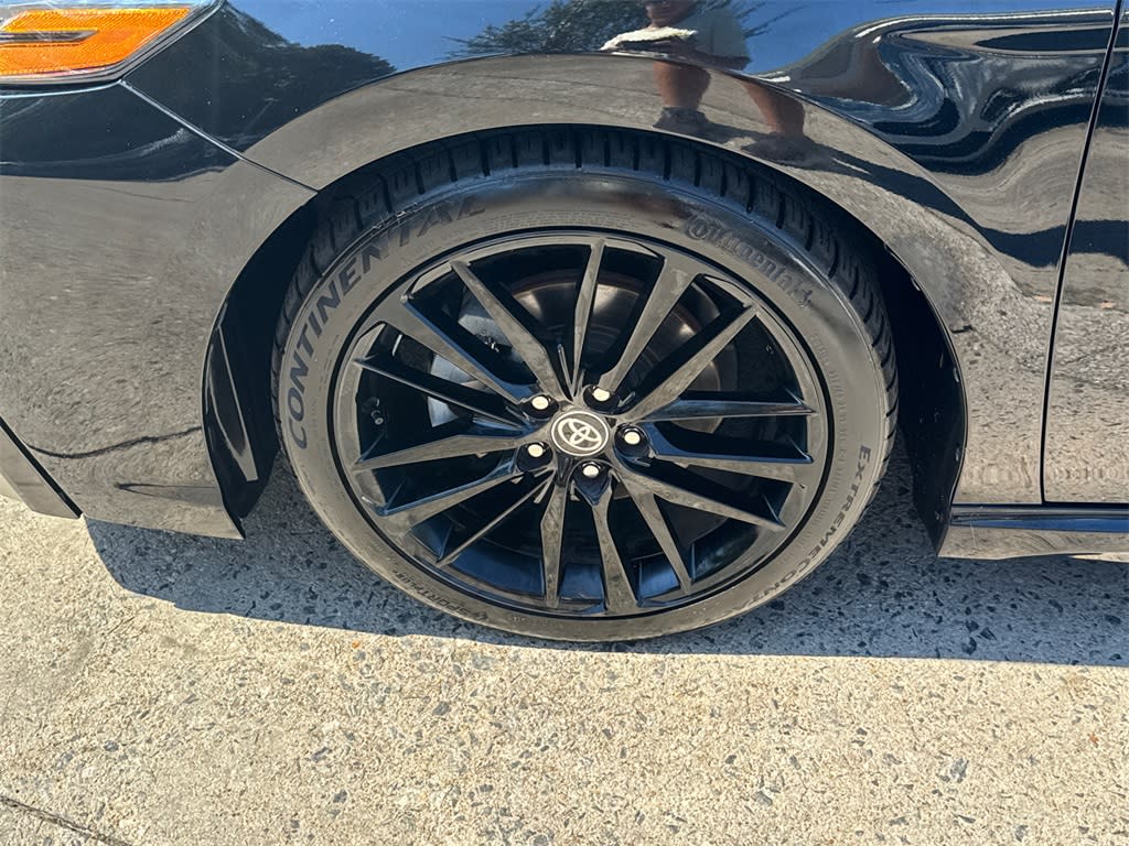 Thumbnail: 2021 Toyota Camry - 7