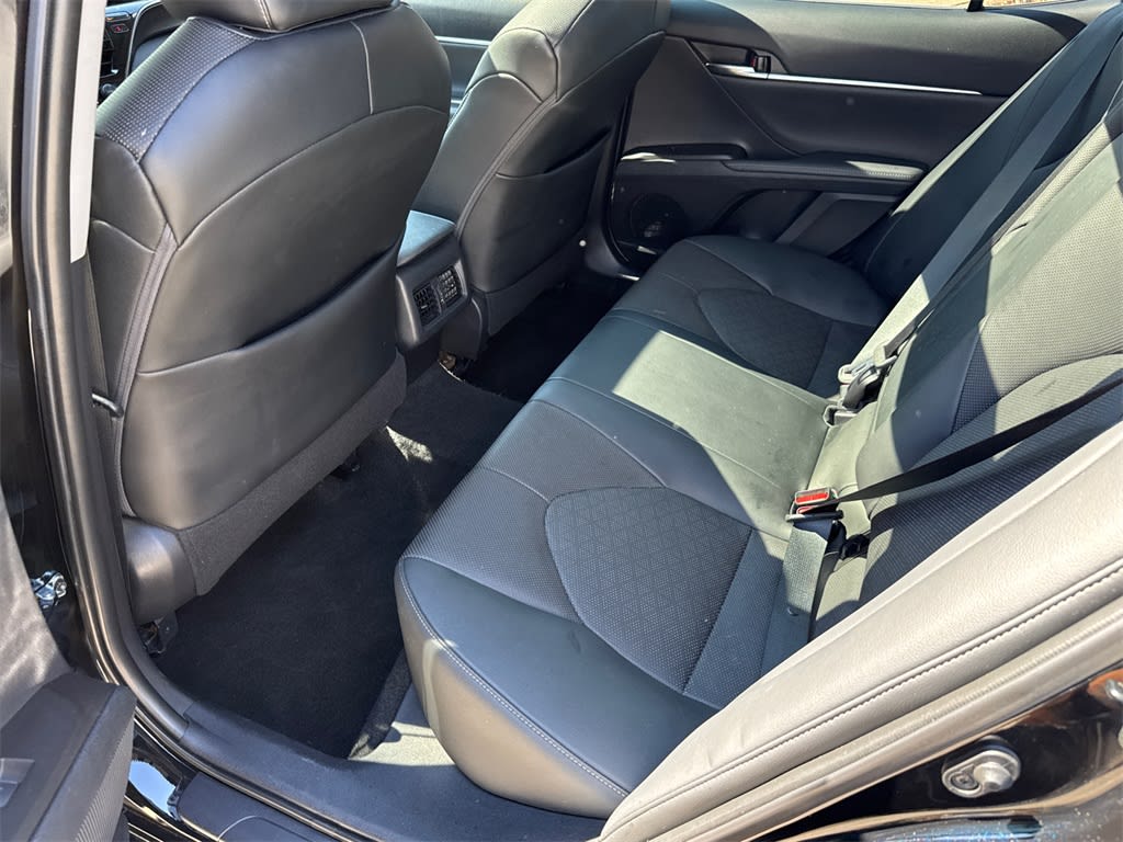 Thumbnail: 2021 Toyota Camry - 23