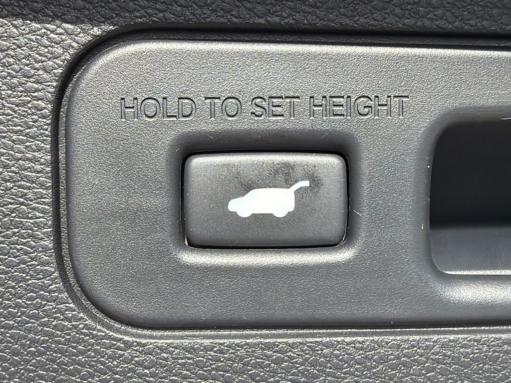 Thumbnail: 2025 Honda Odyssey - 22