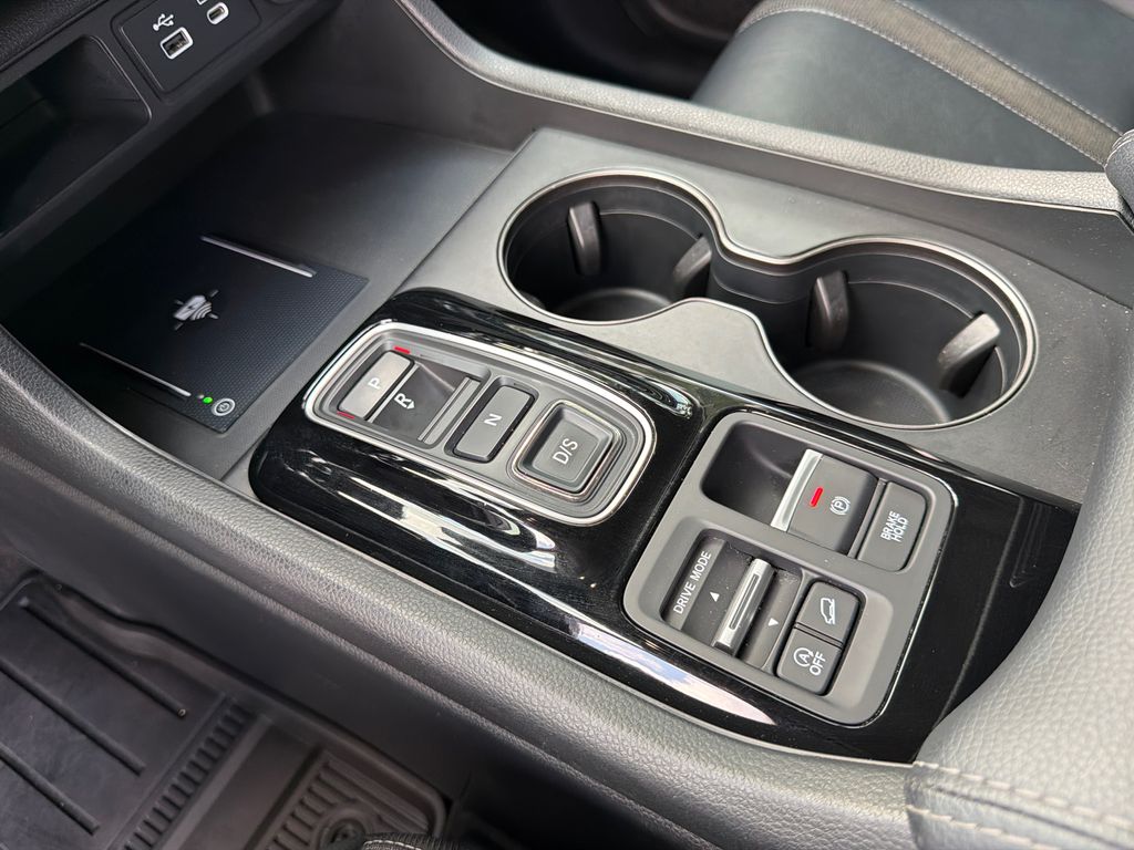 Thumbnail: 2024 Honda Pilot - 32