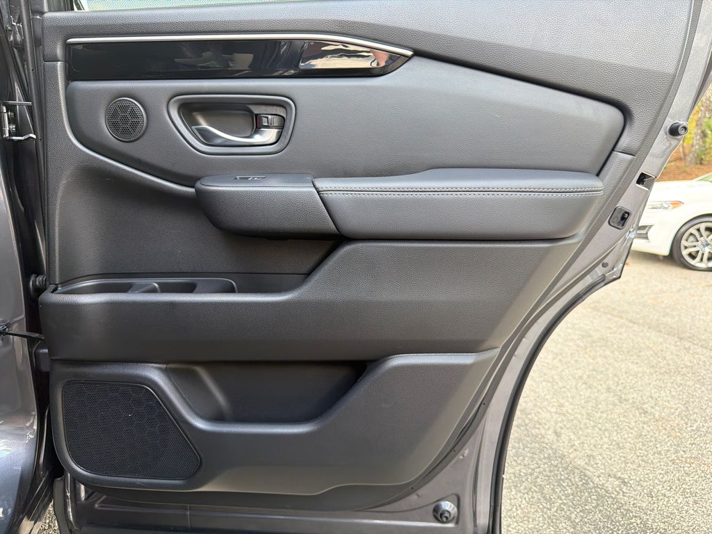 Thumbnail: 2024 Honda Pilot - 24
