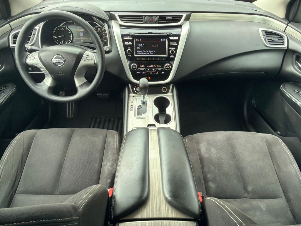 Thumbnail: 2016 Nissan Murano - 8