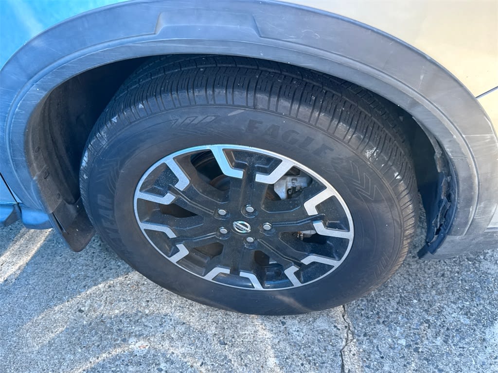 Thumbnail: 2020 Nissan Pathfinder - 10