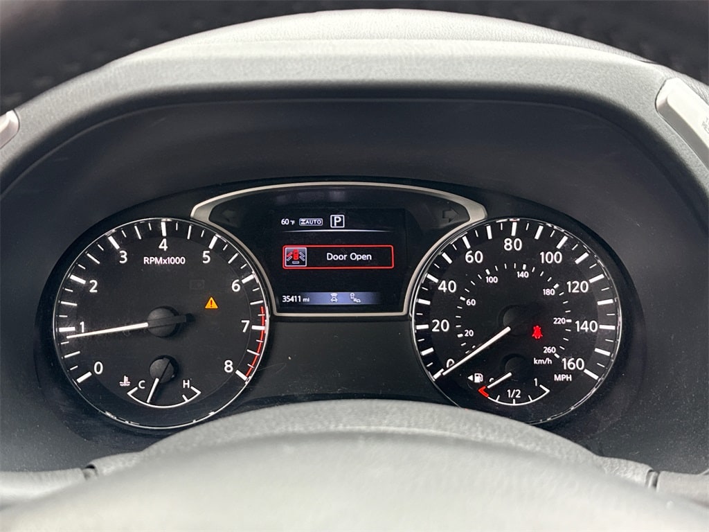 2020 Nissan Pathfinder SL 16